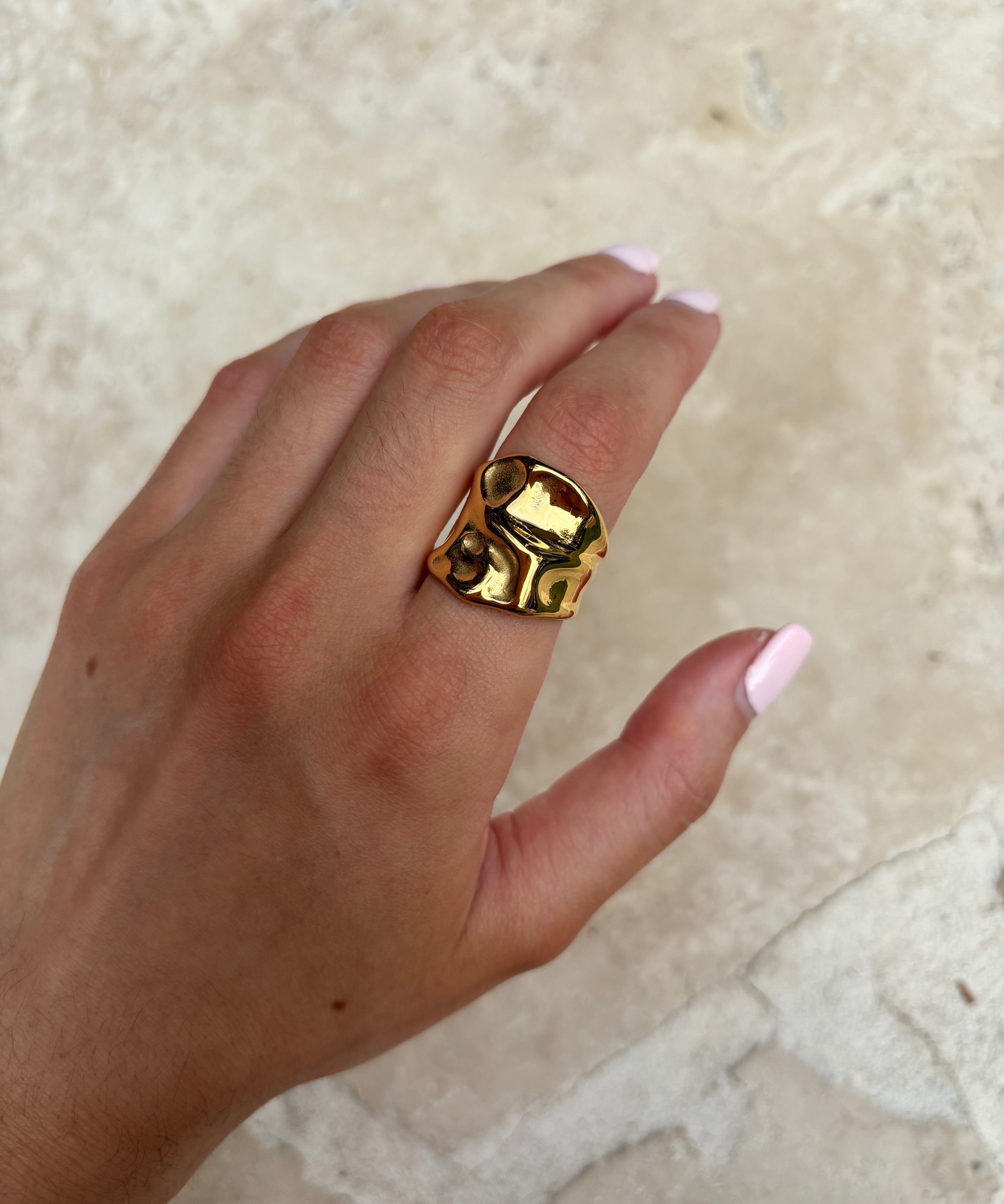 Romy Ring