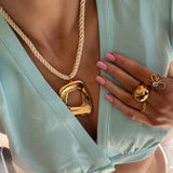 Bella Necklace
